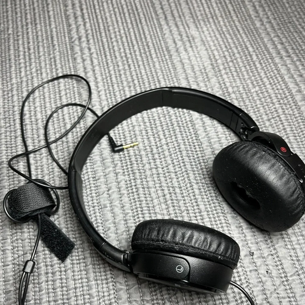 Sony MDR-ZX110NC Noise Canceling‎ On-Ear Headphones – Black
